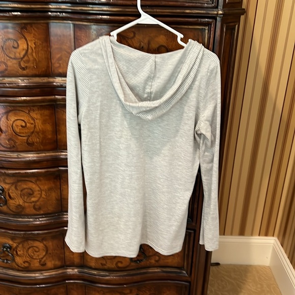 Fossil hooded top - Picture 3 of 3